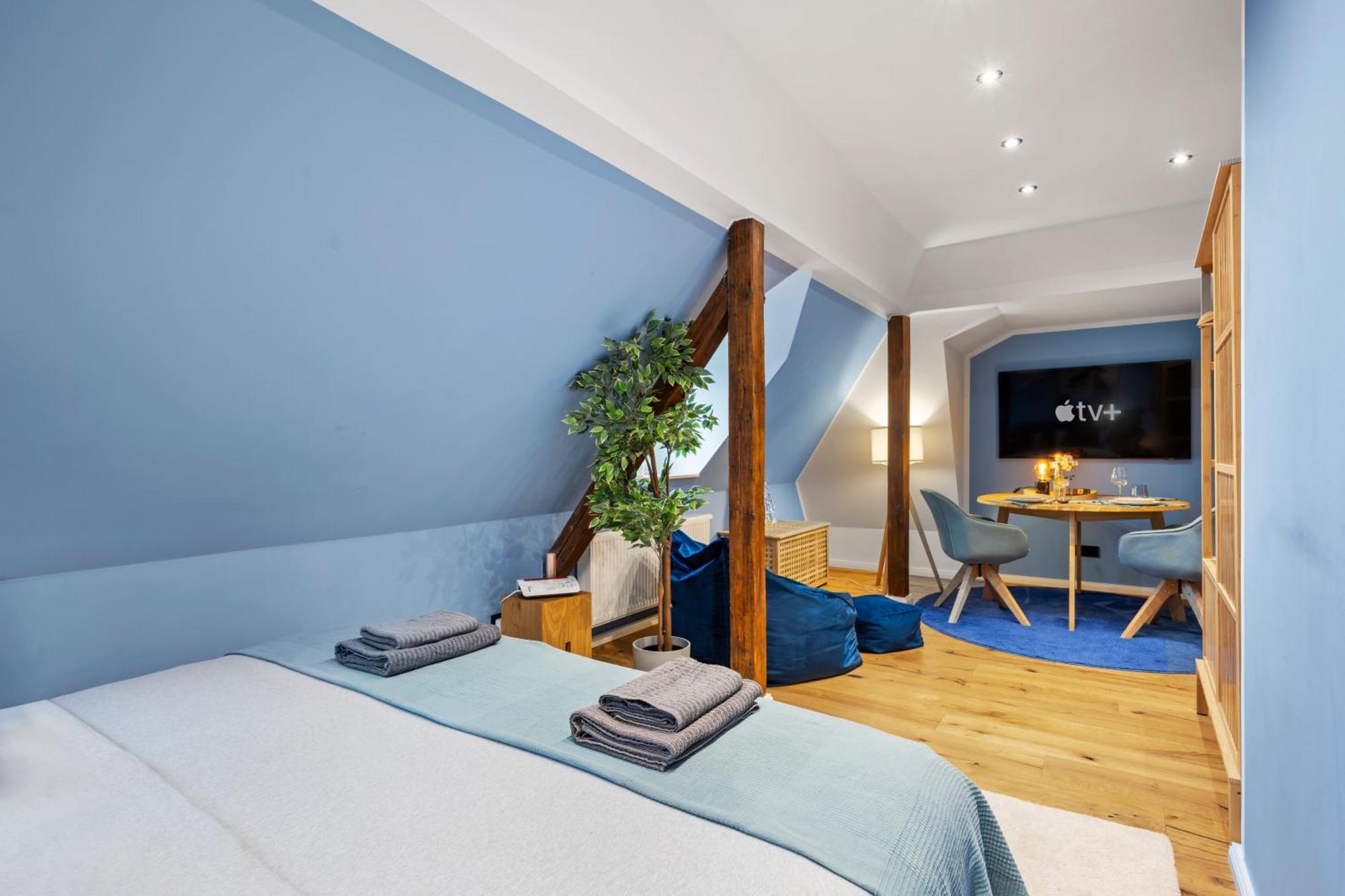 Edler Wohnraum Modernes Vorstadtstudio Mit Emma-Bett, Garten & Kaffeevollautomat Zwickau Exterior photo